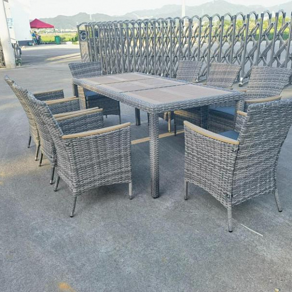 Обеденный комплект Amelia Royal Family из искусственного ротанга на 8 персон, цвет серый фото 1