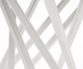 Сантьяго журнальный стол из HPL круглый Ø40 H55, каркас из стали белый, цвет столешницы молочный