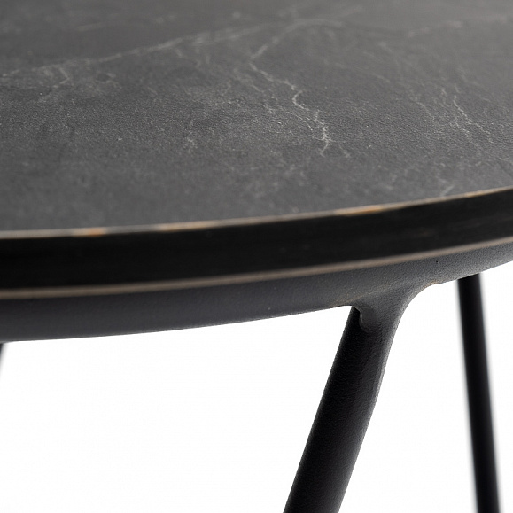 Колумбия журнальный стол из HPL круглый Ø40 H55, каркас из алюминия темно-серый (RAL 7024), цвет столешницы серый гранит фото 3