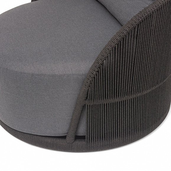 Монтелла кресло плетеное из роупа, каркас алюминий темно-серый (RAL7024) муар, роуп темно-серый круглый, ткань темно-серая 027 фото 6