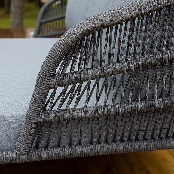 Позитано лежак плетеный из роупа, каркас алюминий темно-серый (RAL7024) муар, роуп темно-серый круглый, ткань темно-серая 027 фото 7