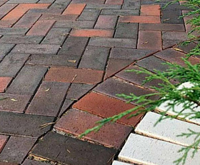 Тротуарная клинкерная брусчатка ЛСР Глазго 200х100х50 мм, темно-красный флешинг