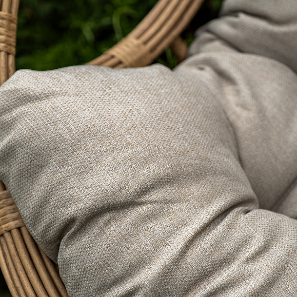 Венеция подвесное кресло-кокон из искусственного ротанга, цвет соломенный с бежевой подушкой фото 5