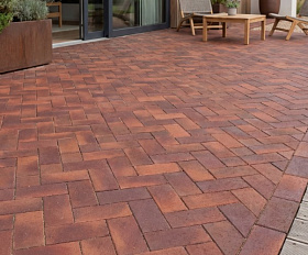 Тротуарная клинкерная брусчатка ЛСР Манчестер 200х100х50 мм, бордо