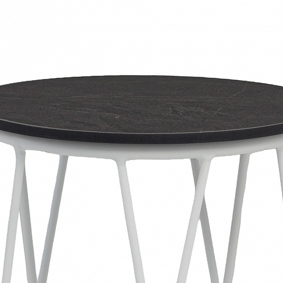 Перу журнальный стол из HPL круглый Ø40 H55, каркас из алюминия белый (RAL 9016) муар, цвет столешницы серый мрамор фото 2