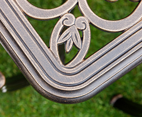 Обеденный комплект Wilhelm Royal Family из литого алюминия на 6 персон. Прямоугольный стол