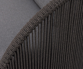 Монтелла кресло плетеное из роупа, каркас алюминий темно-серый (RAL7024) муар, роуп темно-серый круглый, ткань темно-серая 027