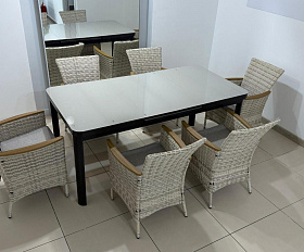 Обеденный комплект Ludwig + Amelia Royal Family из искусственного ротанга, цвет бежевый