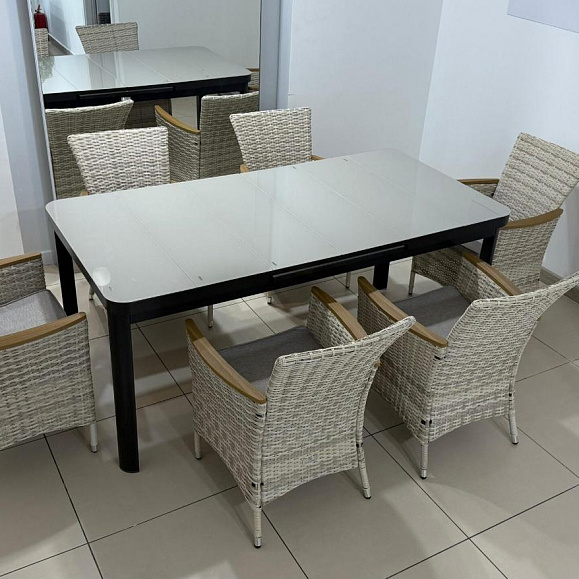 Обеденный комплект Ludwig + Amelia Royal Family из искусственного ротанга, цвет бежевый фото 4