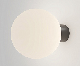 Настенный светильник (бра) Bold Maytoni O598WL-01B1 цвет Черный