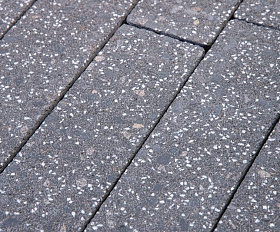 Тротуарная плитка Фабрика Готика Квадрат 200х200х60 мм Ильменит FINERRO