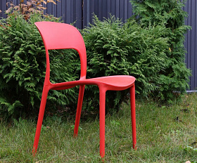 Обеденный стул Olly Royal Family из пластика, цвет красный