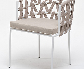 Диего стул плетеный из роупа, каркас из стали белый муар, роуп бежевый круглый, ткань бежевая 15052