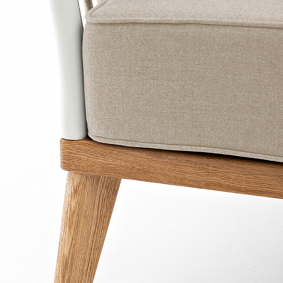 Касабланка кресло плетеное из роупа, основание дуб, каркас алюминий светло-серый (RAL7035) муар, роуп серо-коричневый 23мм, ткань бежевая 15052 фото 4