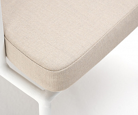 Диего стул плетеный из роупа, каркас из стали белый муар, роуп бежевый круглый, ткань бежевая 15052