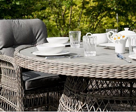 Кресло Цесена 4SIS из искусственного ротанга, цвет серо-соломенный