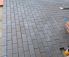 Тротуарная клинкерная брусчатка ЛСР Штутгарт 200х100х50 мм, графитовый