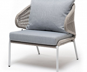 Кресло плетеное Милан 4SIS из роупа, каркас алюминий светло-серый (RAL7035) шагрень, роуп серый меланж круглый, ткань светло-серая