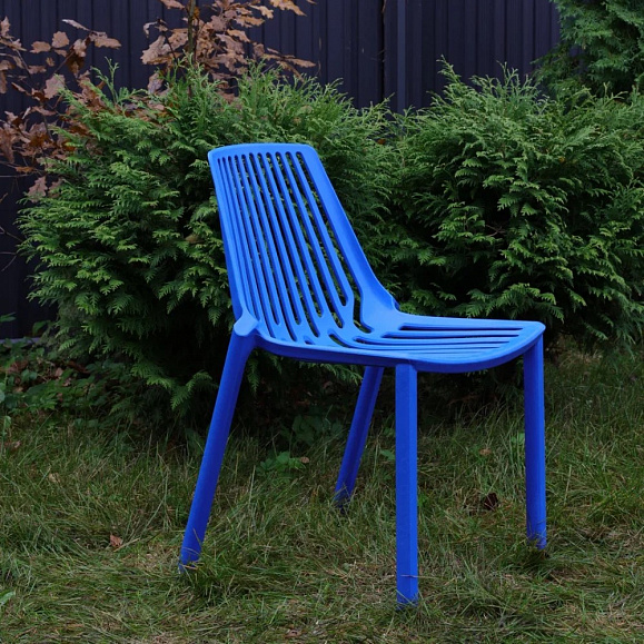 Обеденный стул Nico Royal Family из пластика, цвет синий фото 1