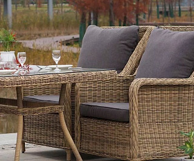 Обеденная группа Гляссе 4SIS из искусственного ротанга, цвет соломенный