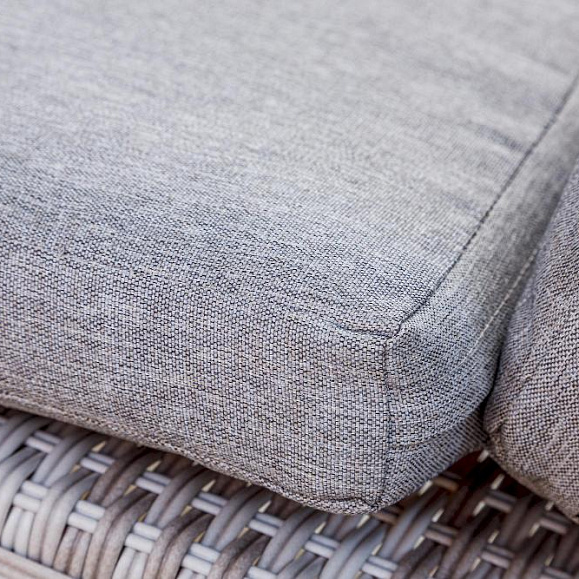 Шезлонг Agata Royal Family из искусственного ротанга с матрасом, цвет бежевый фото 12