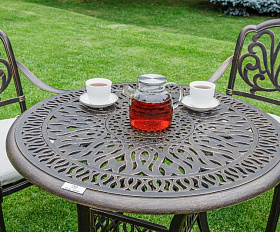 Обеденный комплект Wilhelm Royal Family из алюминия на 4 персоны