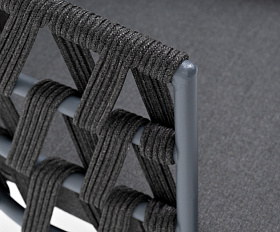 Диего стул плетеный из роупа, каркас из стали темно-серый (RAL7024) муар, роуп темно-серый круглый, ткань темно-серая 027