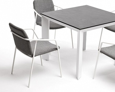 Обеденная группа Венето 4SIS на 4 персоны со стульями "Марокко", каркас белый, роуп серый