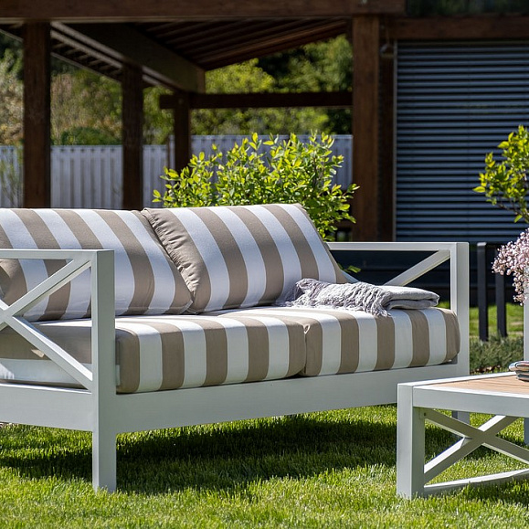 Кофейный стол из алюминия MIA Joygarden фото 5