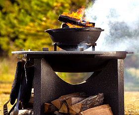 Казан чугунный с крышкой Concretika 12 л