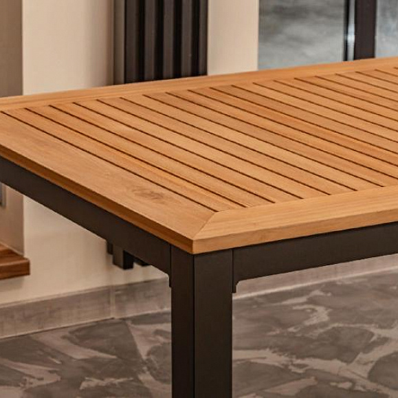 Обеденный стол Oscar Royal Family из алюминия со столешницей из тика фото 4