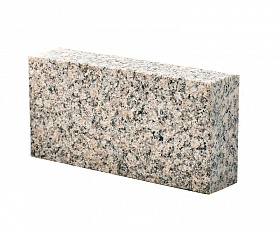 Брусчатка гранитная 300x150x80 мм пиленая Малыгинское месторождение