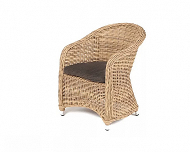 Плетеное кресло Равенна 4SIS из искусственного ротанга, цвет соломенный с темно-серой подушкой