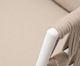 Диван Диего 4SIS 2-местный плетеный из роупа, основание дуб, каркас алюминий светло-серый (RAL7035) муар, роуп бежевый круглый, ткань бежевая 52