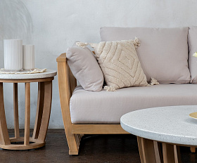 Боковой стол из акации WOODLAND Joygarden