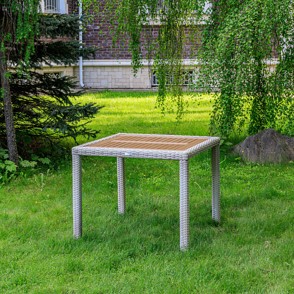 Обеденный стол Amelia Royal Family из искусственного ротанга 90 см, цвет бежевый фото 1