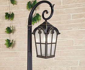 Уличный светильник Elektrostandard Mira F IP33 GL 1001F черное золото