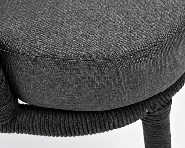 Кресло плетеное Верона 4SIS из роупа, каркас алюминий темно-серый (RAL7024) шагрень, роуп темно-серый круглый, ткань темно-серая