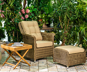 Стол поднос из акации FORMA Joygarden