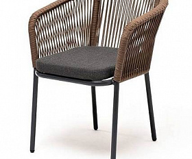 Стул Марсель 4SIS плетеный из роупа, каркас алюминий серый (RAL7022) муар, роуп коричневый круглый, ткань темно-серая 27