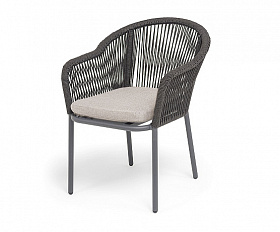 Лион стул плетеный из роупа, каркас алюминий темно-серый (RAL7024) муар, роуп темно-серый круглый, ткань бежевая 052