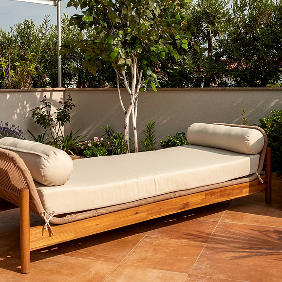 Кушетка Eleonora Royal Family из натурального дерева фото 3