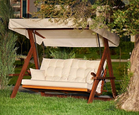 Качели Lyon Royal Family с бежевыми подушками