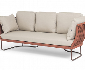 Фиджи диван 3-местный плетеный из роупа, каркас алюминий коричневый (RAL8016) муар, роуп красный (8372) круглый tex, ткань Mossle бежевая