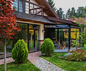 Настенный светильник (бра) Albion Maytoni O413WL-01GB1 цвет Черный с Золотом