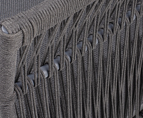 Лугано кресло плетеное из роупа, каркас алюминий темно-серый (RAL7024) муар, роуп темно-серый круглый, ткань темно-серая YB25-0027