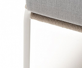 Кресло плетеное Милан 4SIS из роупа, каркас алюминий светло-серый (RAL7035) шагрень, роуп серый меланж круглый, ткань светло-серая