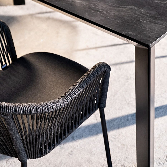Обеденная группа Венето 4SIS на 4 персоны со стульями "Лион", каркас темно-серый, роуп темно-серый фото 5