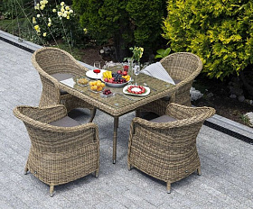 Обеденная группа Фредо 4SIS из искусственного ротанга, цвет соломенный