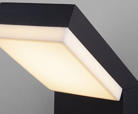 Уличный светильник Elektrostandard Sensor IP54 (с датчиком движения) 1541 TECHNO LED черный